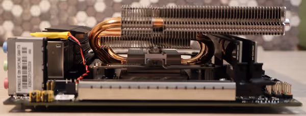 Be quiet! Shadow Rock LP radiator did not get good mounting pressure and could wobble due to uneven heatspreader design