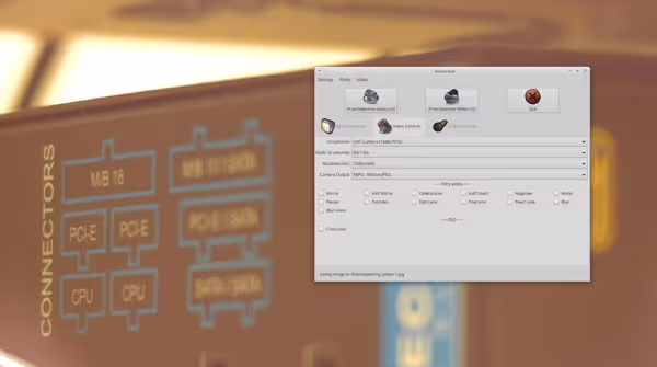 Guvcview can handle HDMI grabber on Linux