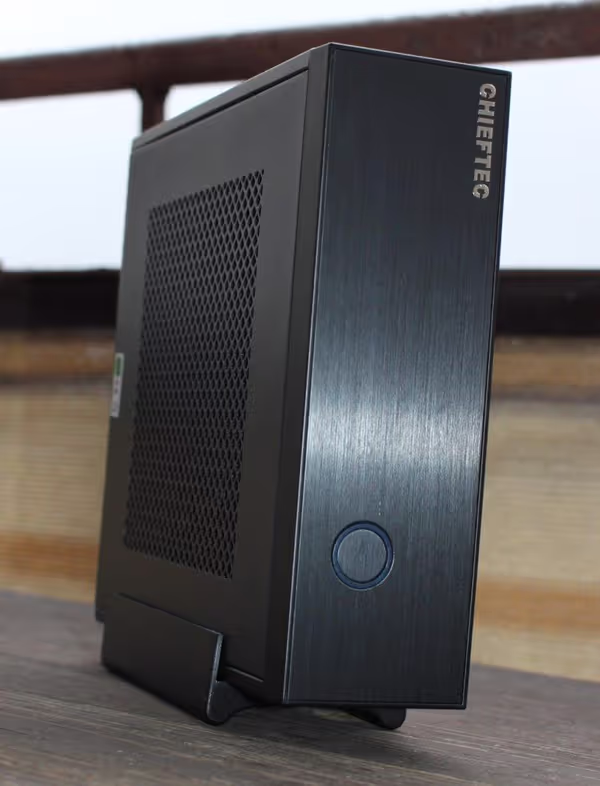 mini ITX PC ready to use