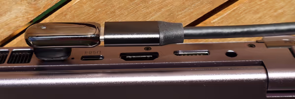 USB-C magnetic adapter