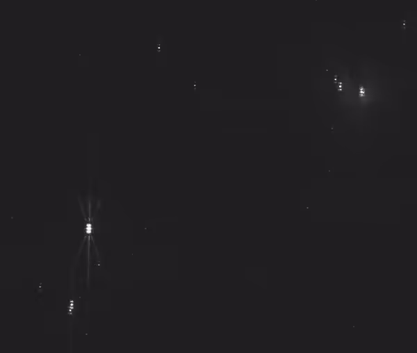 Bahtinov mask makes it easy to focus with a camera