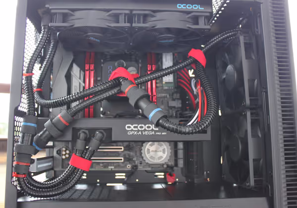 Finished 1920X and Vega 64 PC