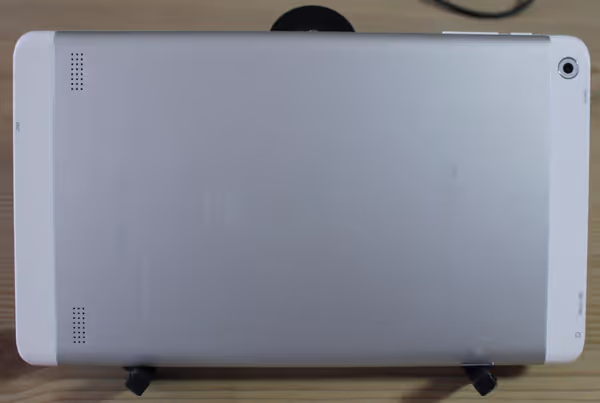 Teclast X80h - back