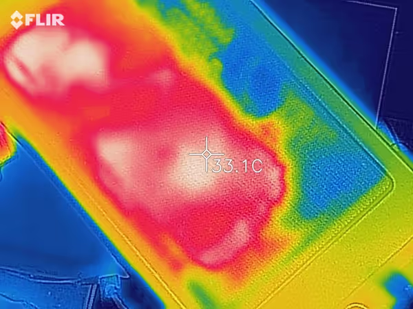 Thermal image of CPU radiator mounted on the top side of the case