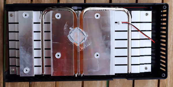 Kinology RX 570 16GB internals