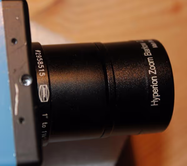 Hyperion Zoom Barlow screwed to camera nosepiece