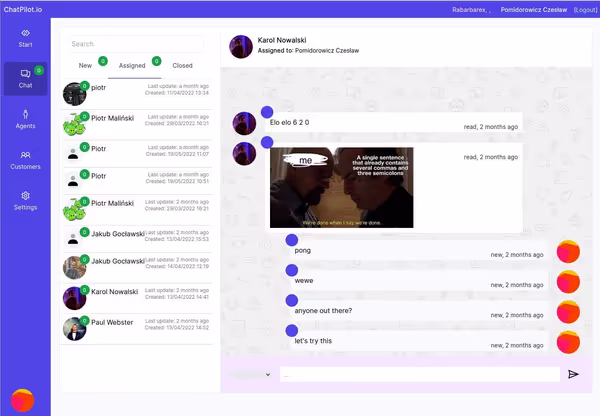 Initial version of the layout, with the help of Tailwind CSS and Tailwind UI