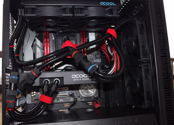 Finished 1920X and Vega 64 PC