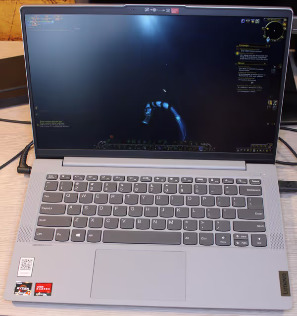 WoW on a 14 inch Lenovo laptop