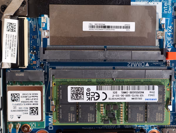 Lenovo ThinkBook 14 G8 IAL SODIMM Slots